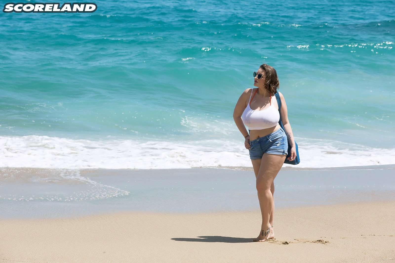 Hot babe ScoreLand Daria performs a solo striptease on the beach. BBW pic preggo redhead. ScoreLand Daria big tits. Blog busty webshots. American fetishes. Masturbation pictu solo vagina. Pretty bbw teens nude.
